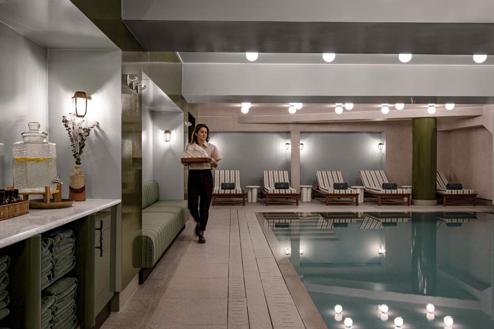Experimental Hotel 4*